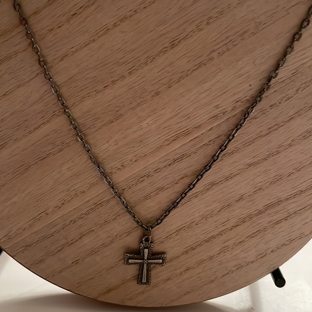 Necklace, Vintage black silver necklace with a cross pendant